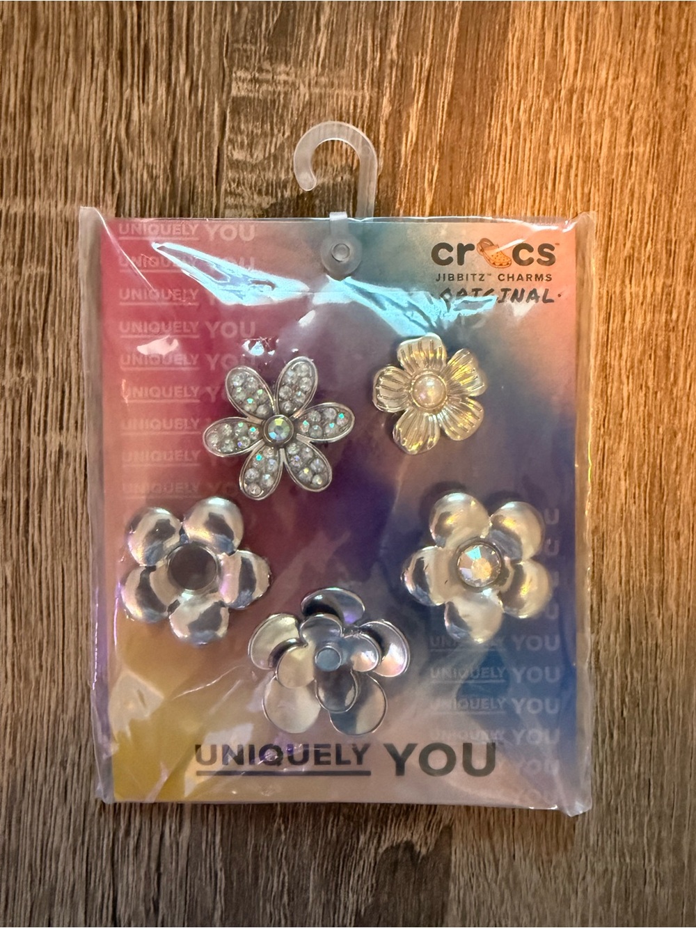 CROCS Silver Floral Jibbitz Charms Set